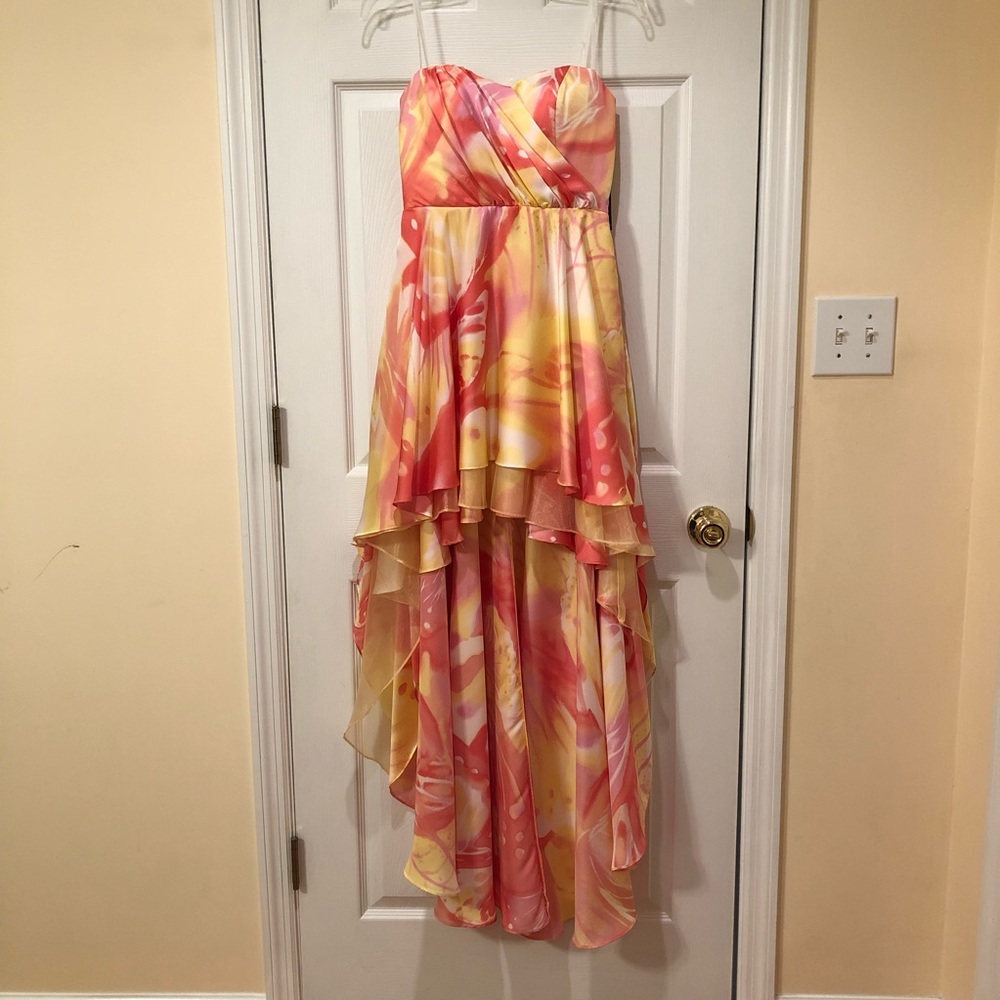 Junior’s Strapless High-Low Prom Dress Size 3/4